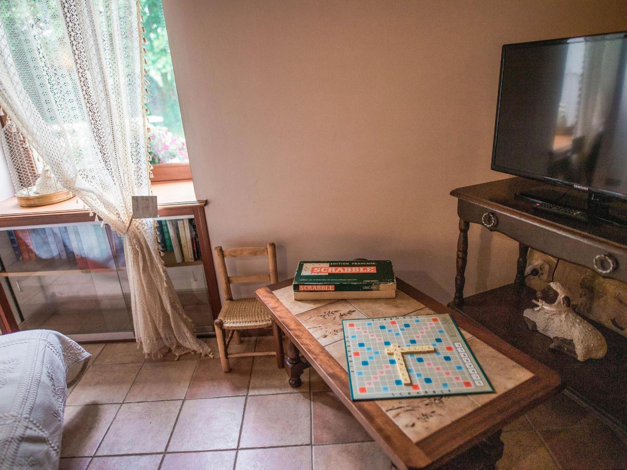 Gîte Saint-Léonard-des-Bois, 4 pièces, 6 personnes - FR-1-410-149 Extérieur photo