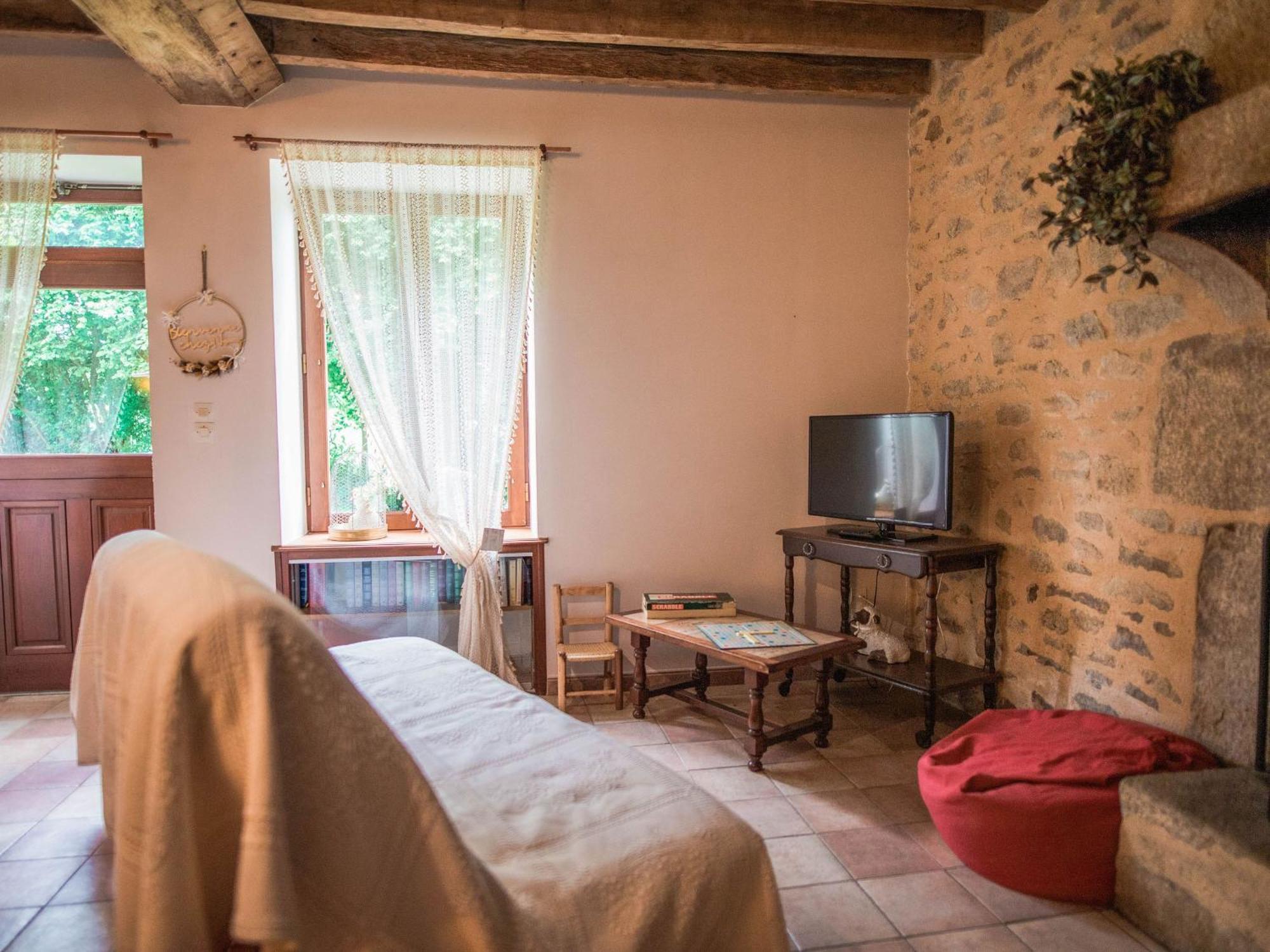 Gîte Saint-Léonard-des-Bois, 4 pièces, 6 personnes - FR-1-410-149 Extérieur photo