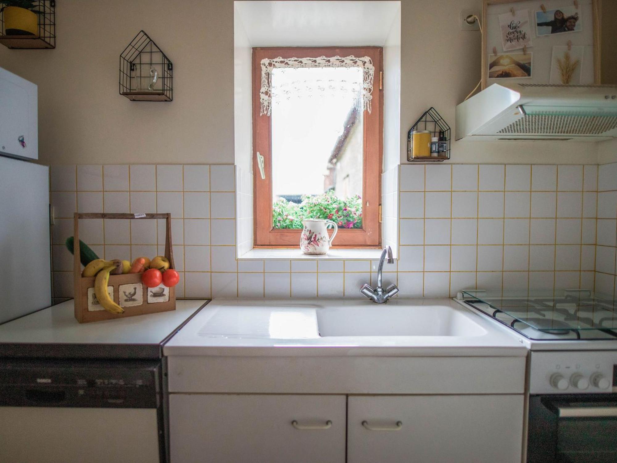 Gîte Saint-Léonard-des-Bois, 4 pièces, 6 personnes - FR-1-410-149 Extérieur photo